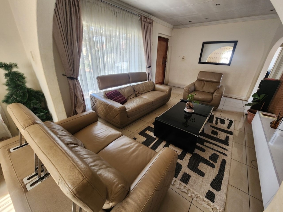 3 Bedroom Property for Sale in Groeneweide Gauteng