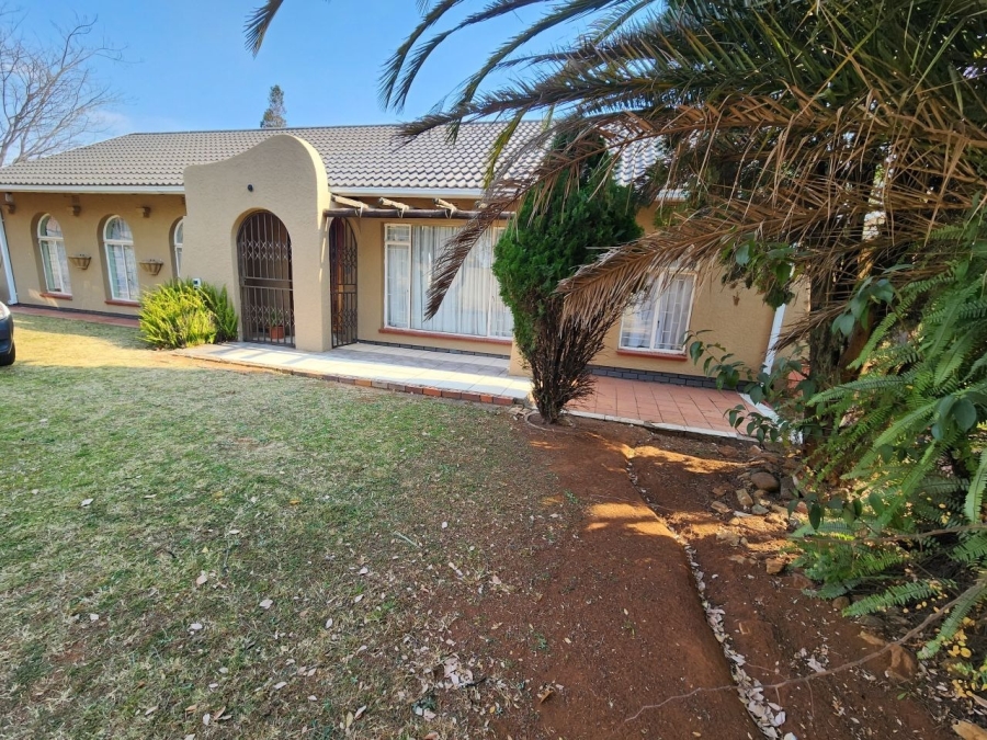 3 Bedroom Property for Sale in Groeneweide Gauteng
