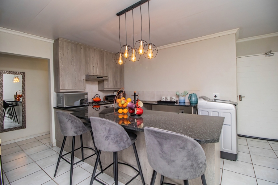 3 Bedroom Property for Sale in Rynfield Gauteng