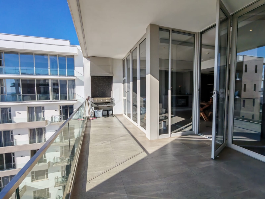 To Let 3 Bedroom Property for Rent in Rosebank Gauteng
