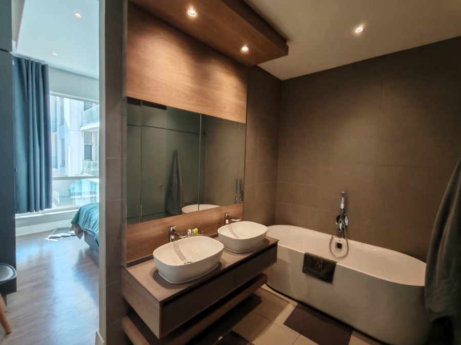 To Let 3 Bedroom Property for Rent in Rosebank Gauteng