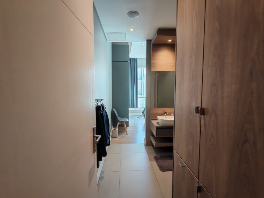 To Let 3 Bedroom Property for Rent in Rosebank Gauteng