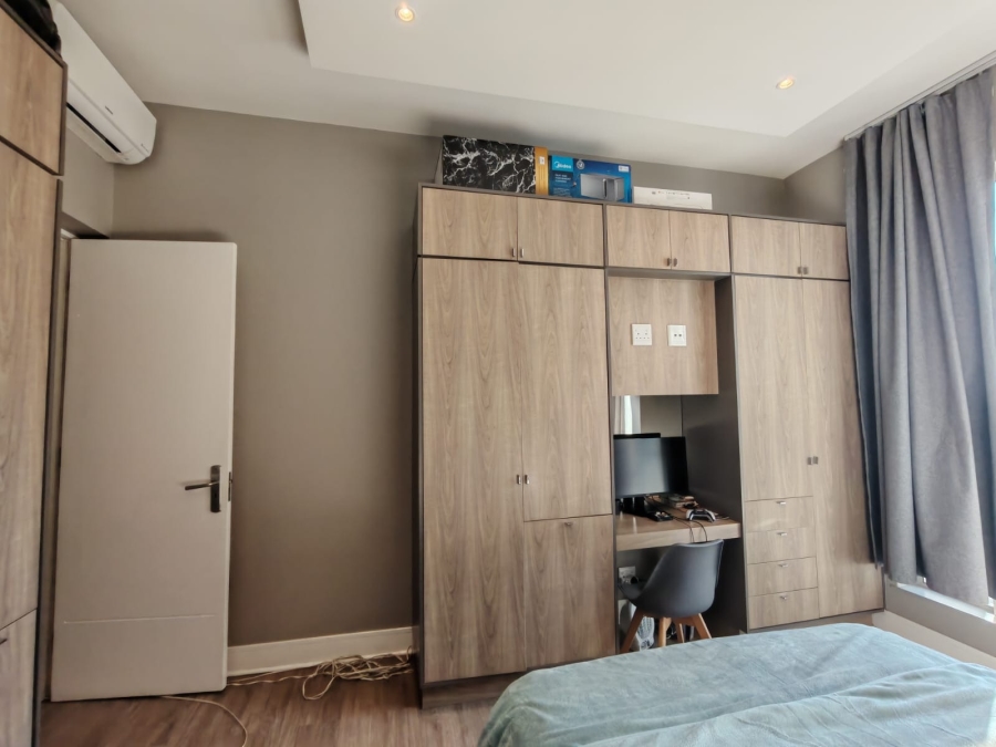 To Let 3 Bedroom Property for Rent in Rosebank Gauteng