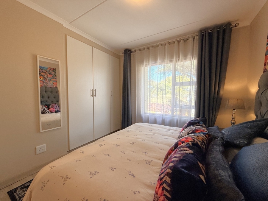 2 Bedroom Property for Sale in Bryanston East Gauteng