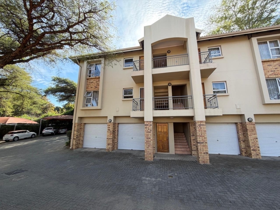 2 Bedroom Property for Sale in Bryanston East Gauteng
