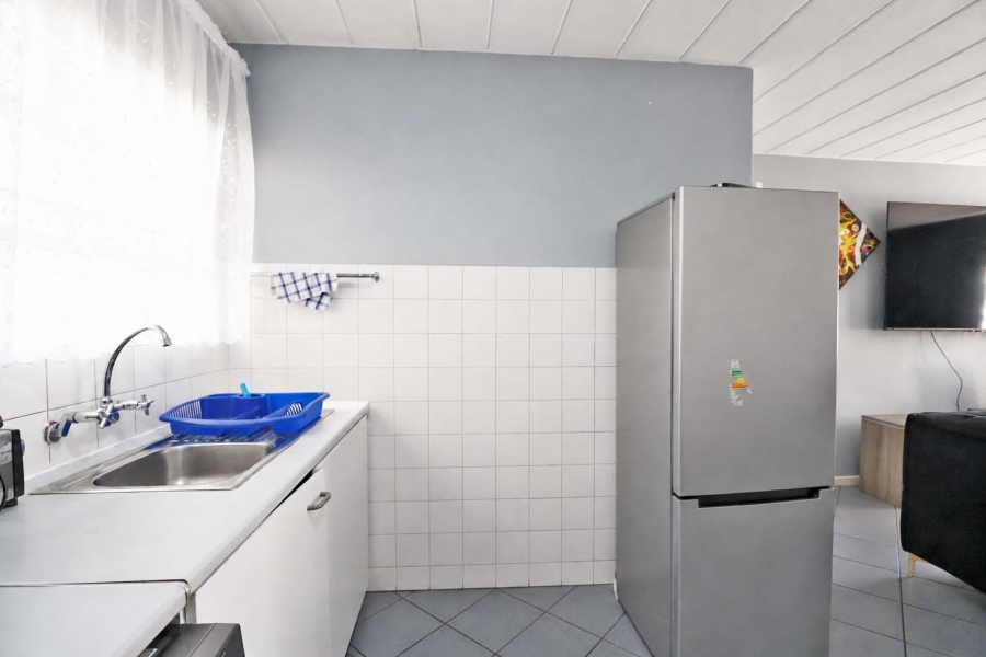 2 Bedroom Property for Sale in Vorna Valley Gauteng