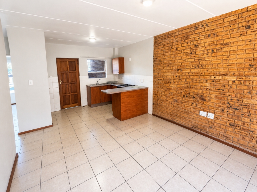 2 Bedroom Property for Sale in Honeypark Gauteng
