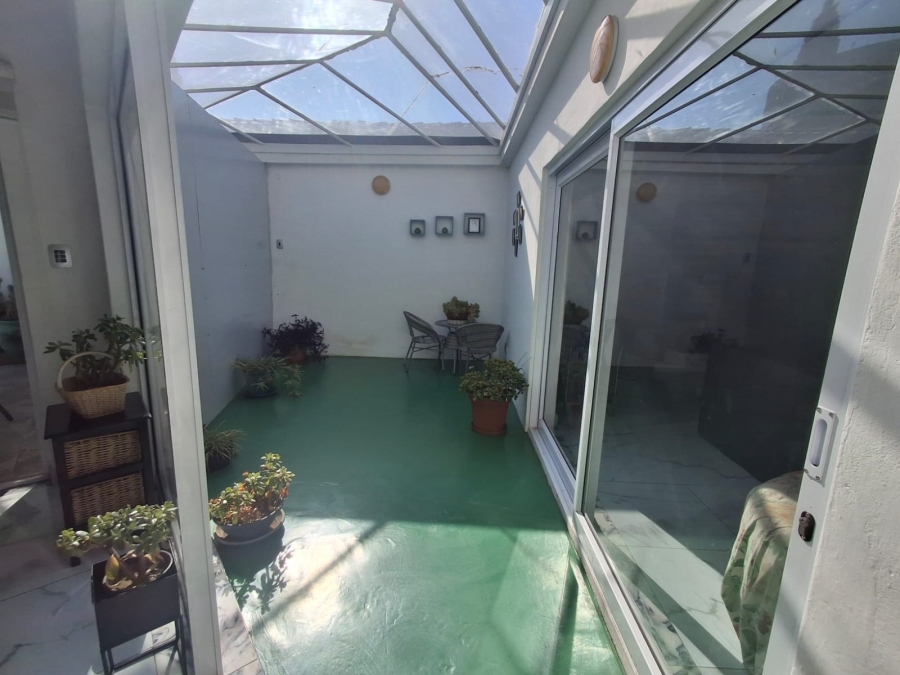 To Let 3 Bedroom Property for Rent in Sunward Park Gauteng