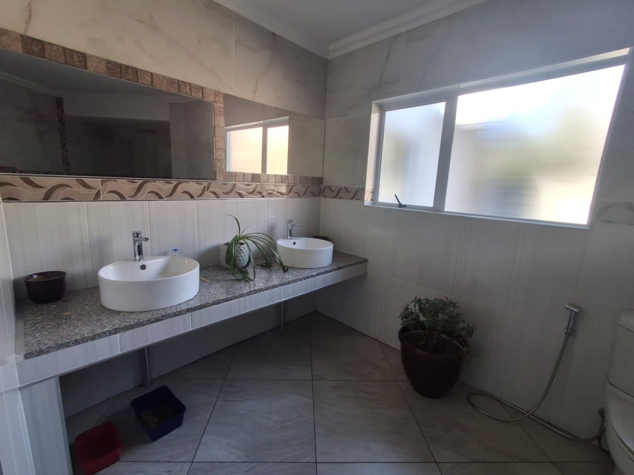 To Let 3 Bedroom Property for Rent in Sunward Park Gauteng
