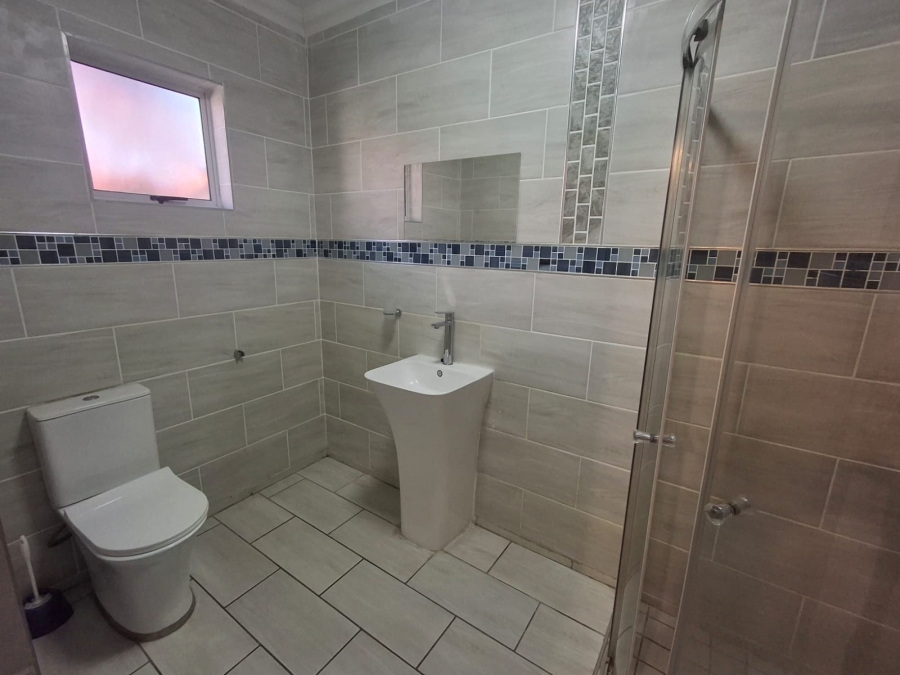 To Let 3 Bedroom Property for Rent in Sunward Park Gauteng