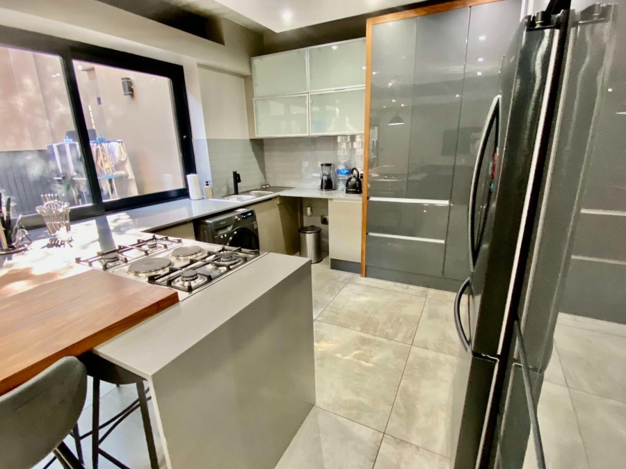 To Let 3 Bedroom Property for Rent in Atholl Gauteng