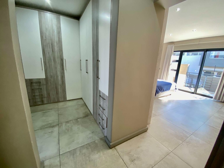 To Let 3 Bedroom Property for Rent in Atholl Gauteng