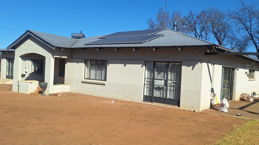 4 Bedroom Property for Sale in Stefano Park Gauteng