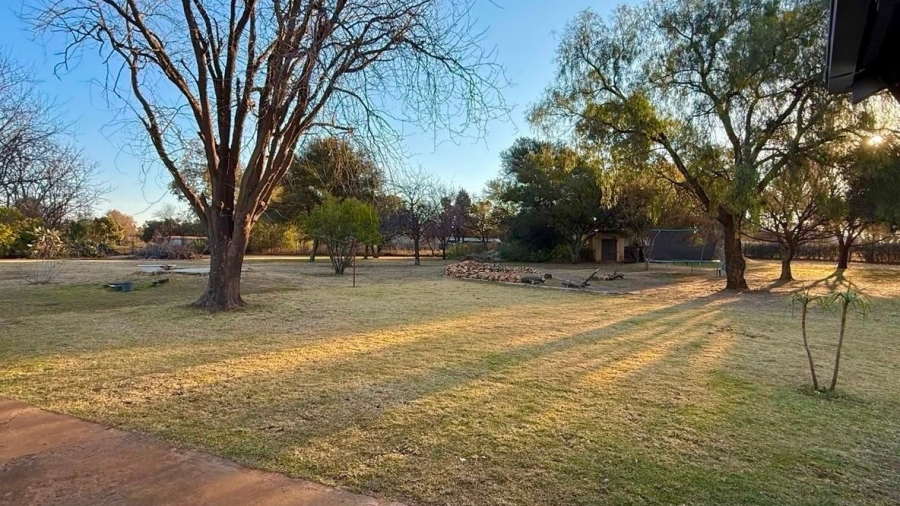 4 Bedroom Property for Sale in Stefano Park Gauteng