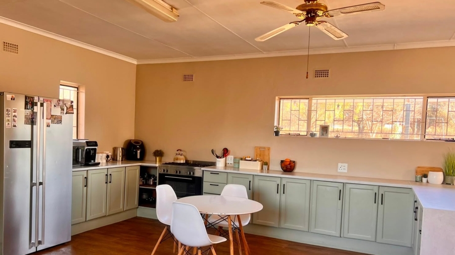 4 Bedroom Property for Sale in Stefano Park Gauteng