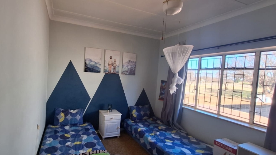 4 Bedroom Property for Sale in Stefano Park Gauteng