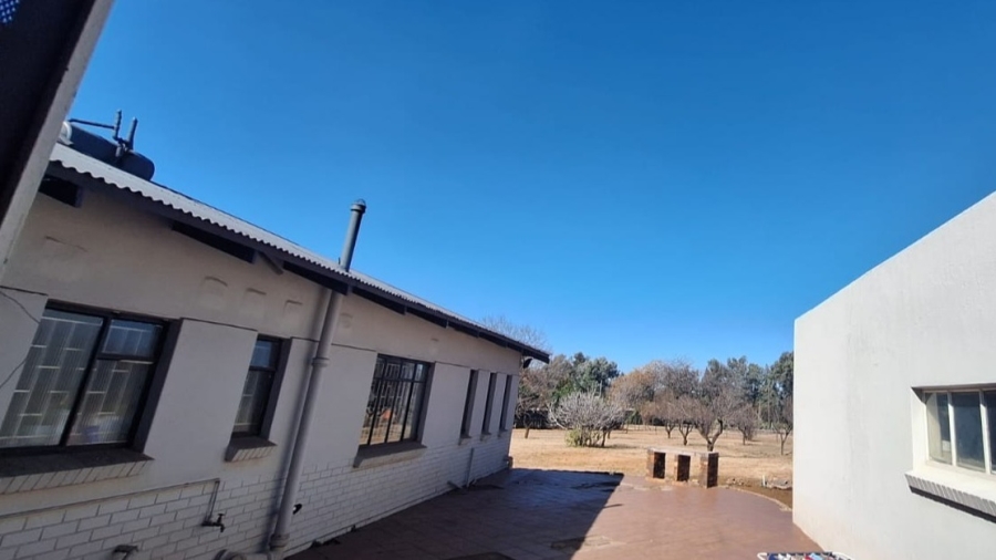 4 Bedroom Property for Sale in Stefano Park Gauteng