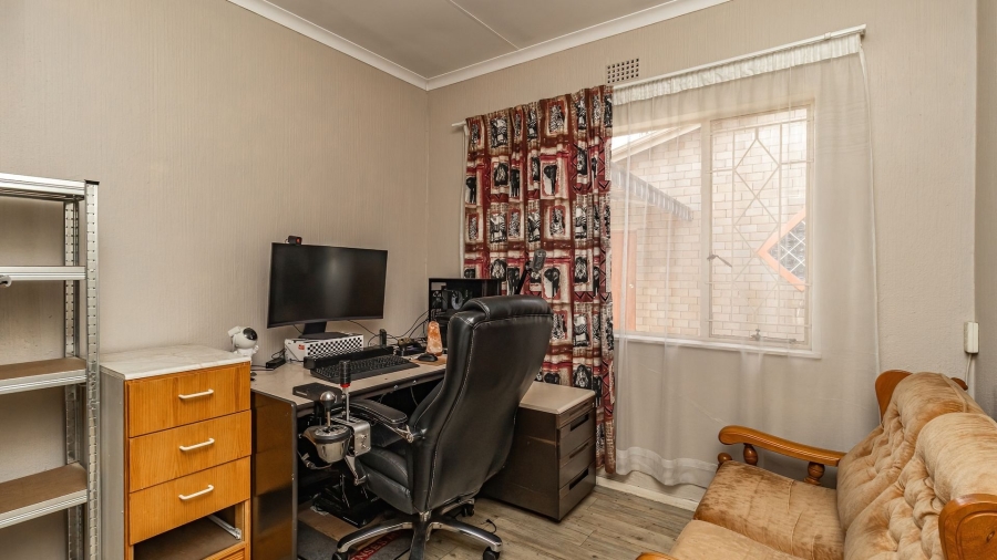 4 Bedroom Property for Sale in Atlasville Gauteng