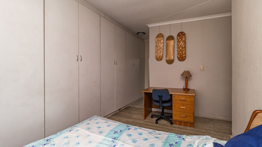 4 Bedroom Property for Sale in Atlasville Gauteng