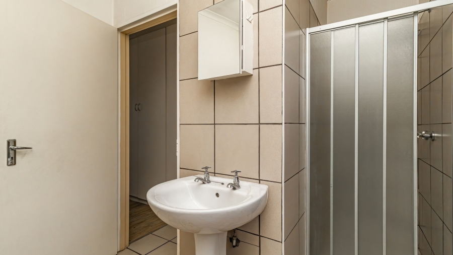4 Bedroom Property for Sale in Atlasville Gauteng