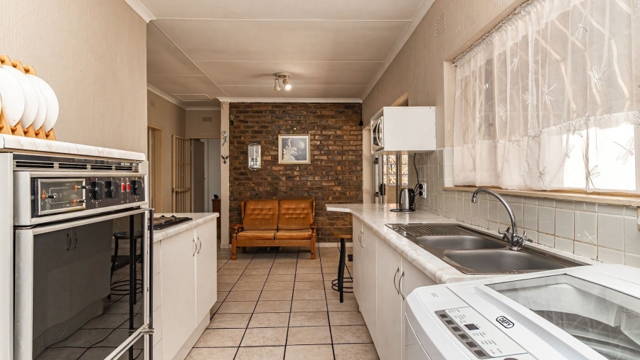 4 Bedroom Property for Sale in Atlasville Gauteng