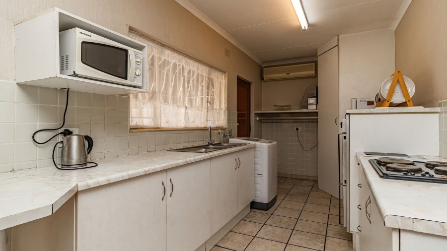 4 Bedroom Property for Sale in Atlasville Gauteng