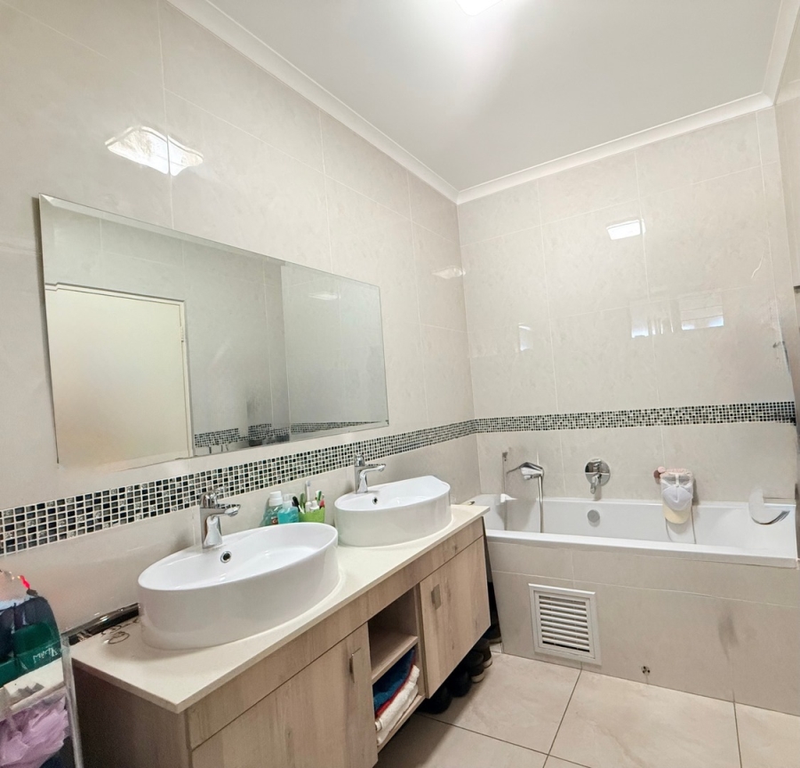 3 Bedroom Property for Sale in Randpark Ridge Gauteng