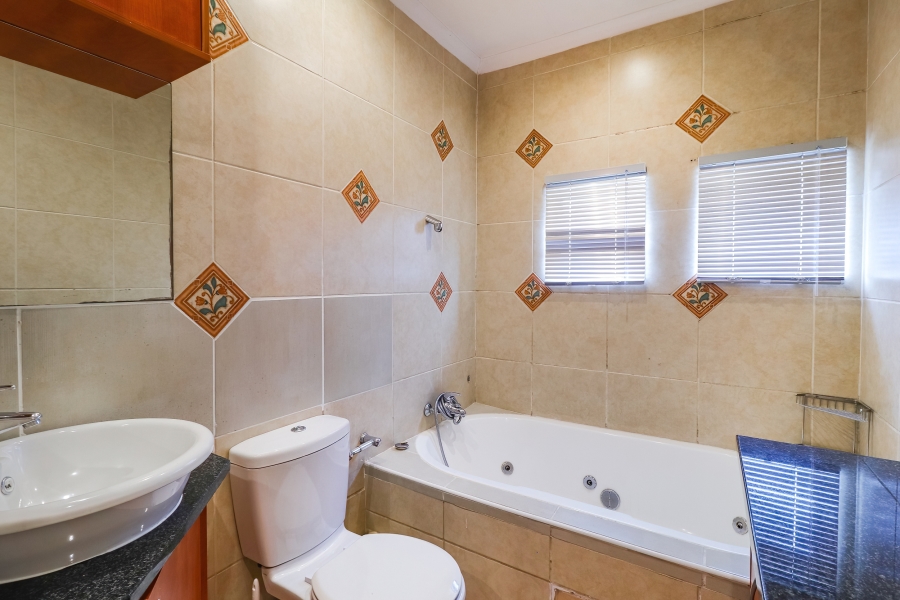 To Let 3 Bedroom Property for Rent in Morningside Gauteng