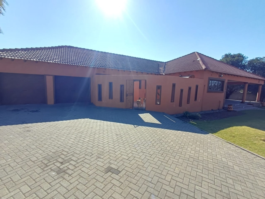 4 Bedroom Property for Sale in Bedworth Park Gauteng