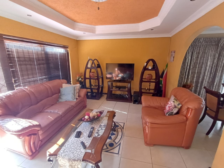 4 Bedroom Property for Sale in Bedworth Park Gauteng