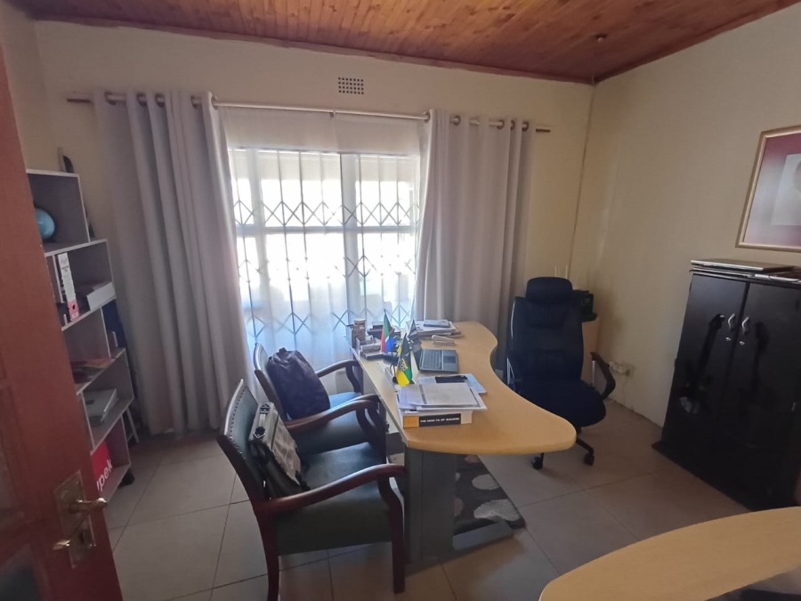 4 Bedroom Property for Sale in Bedworth Park Gauteng