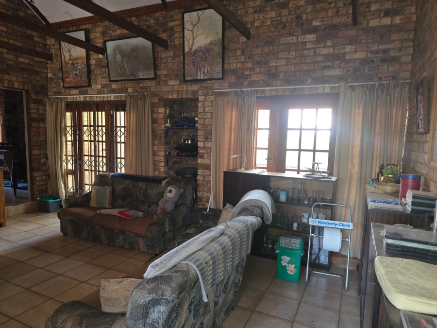 4 Bedroom Property for Sale in Kameelfontein Gauteng