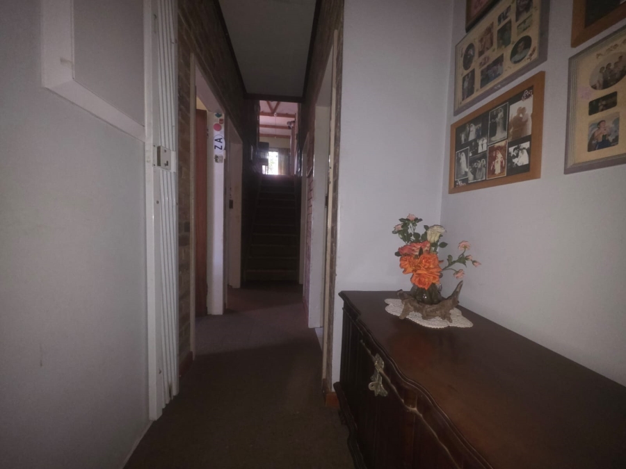4 Bedroom Property for Sale in Kameelfontein Gauteng