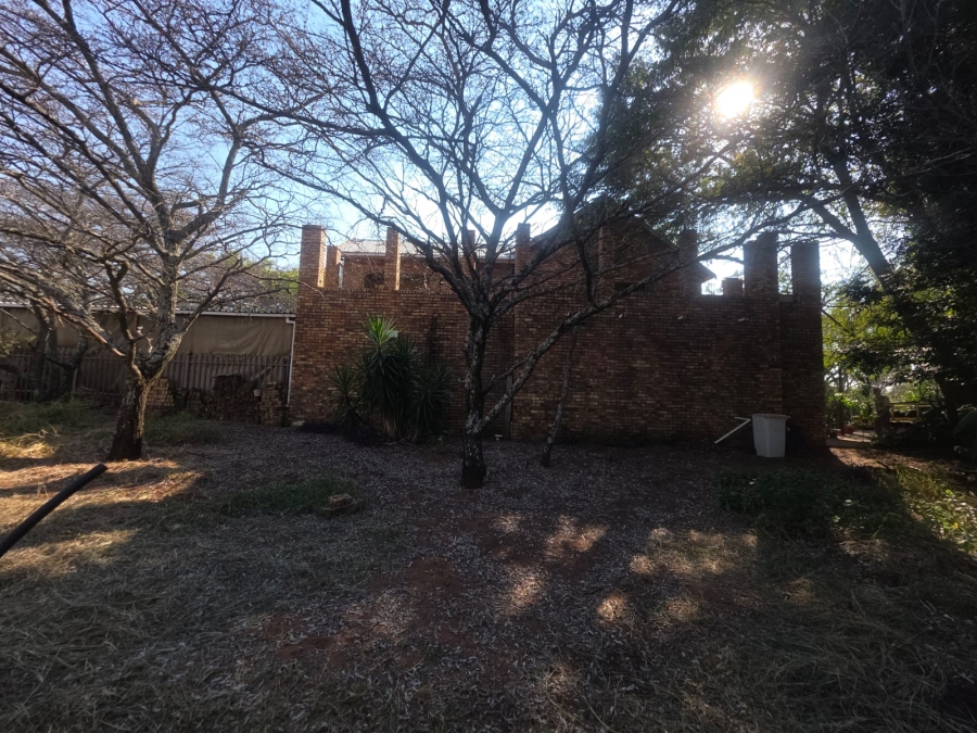 4 Bedroom Property for Sale in Kameelfontein Gauteng