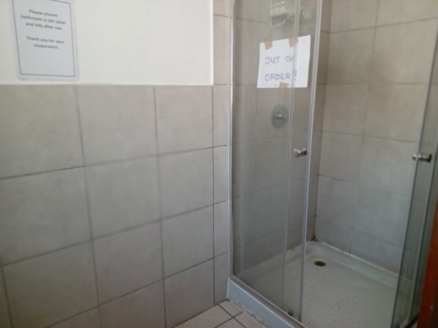 6 Bedroom Property for Sale in Kilner Park Gauteng