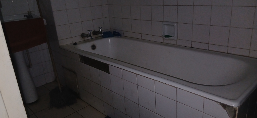 5 Bedroom Property for Sale in Sunnyside Gauteng