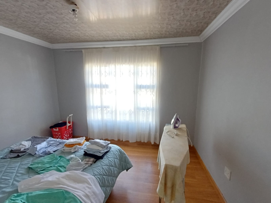 5 Bedroom Property for Sale in Vanderbijlpark CW 5 Gauteng