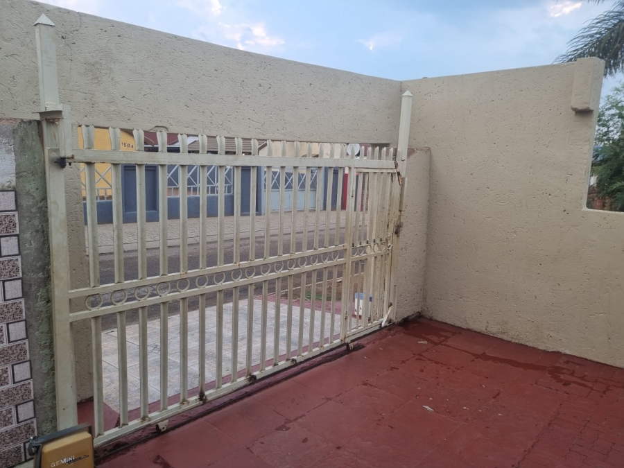 3 Bedroom Property for Sale in Mabopane Gauteng