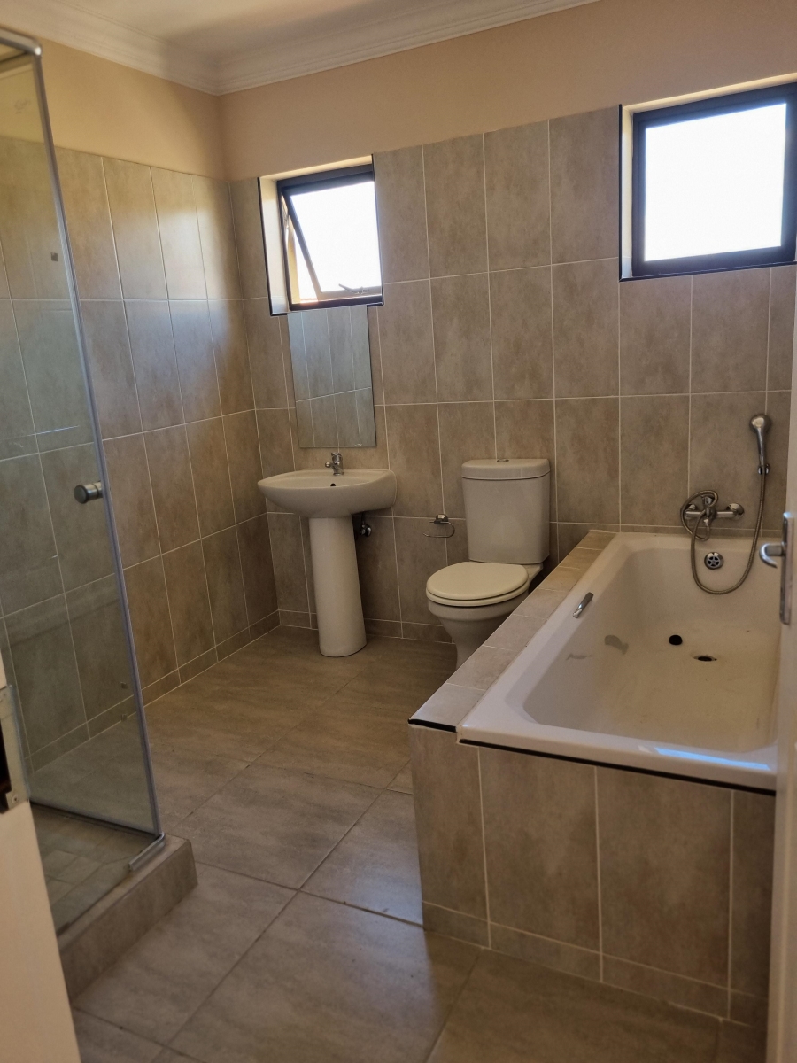 3 Bedroom Property for Sale in Amandasig Gauteng