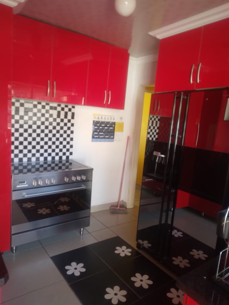 2 Bedroom Property for Sale in Mabopane Unit B Gauteng