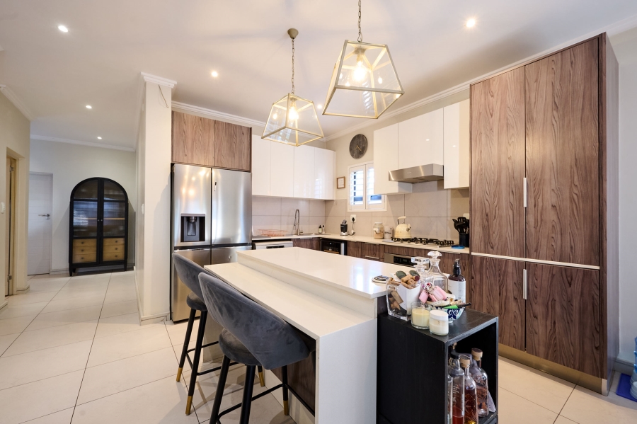 3 Bedroom Property for Sale in Bryanston Gauteng