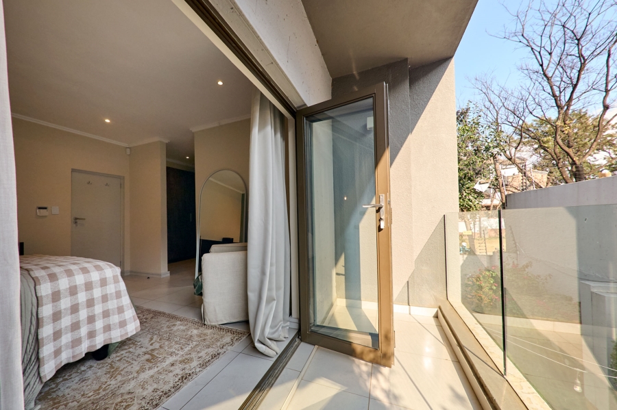 3 Bedroom Property for Sale in Bryanston Gauteng