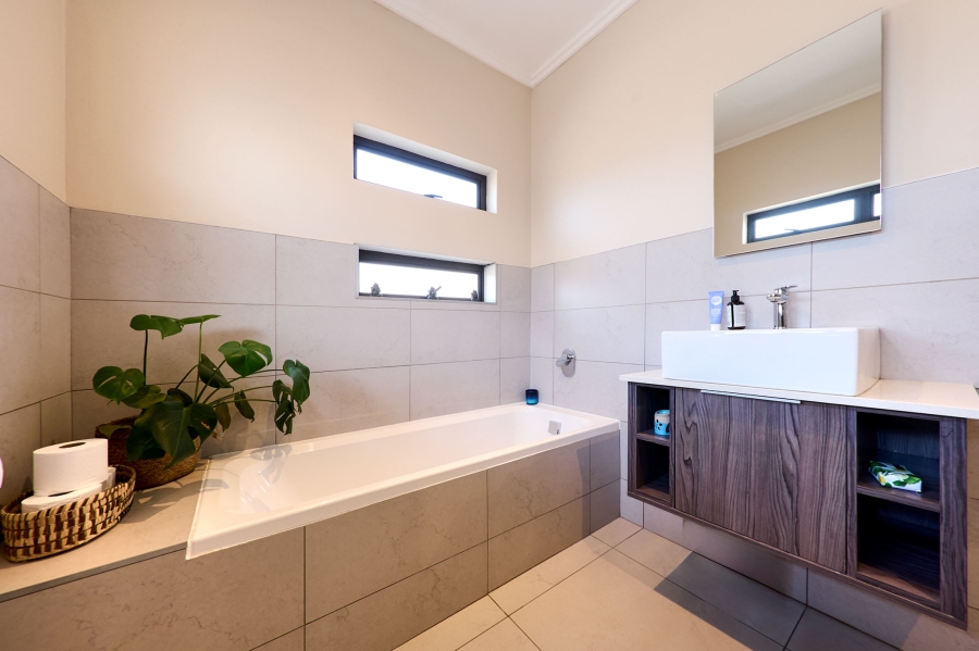 3 Bedroom Property for Sale in Bryanston Gauteng