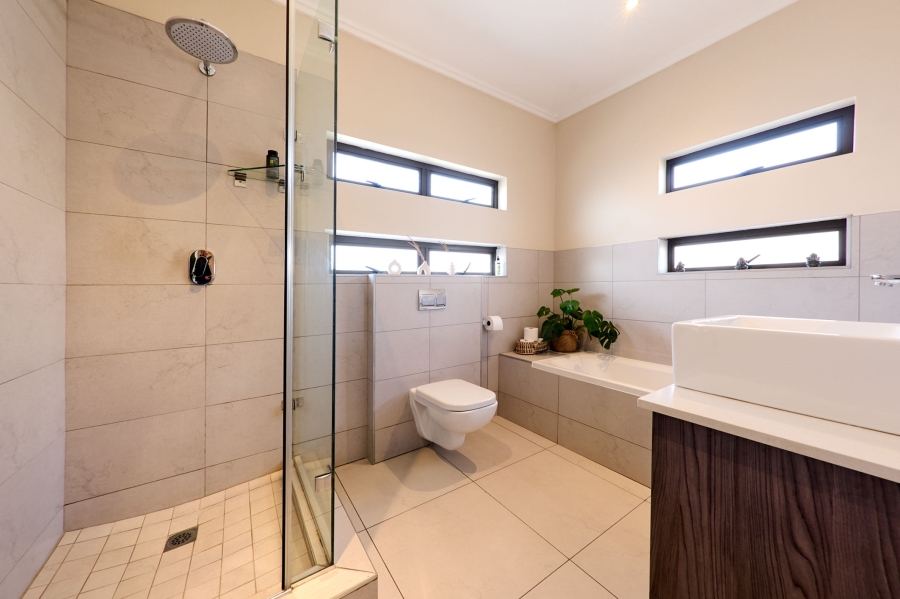 3 Bedroom Property for Sale in Bryanston Gauteng