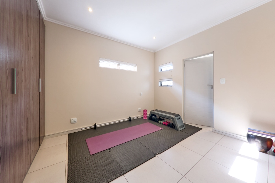 3 Bedroom Property for Sale in Bryanston Gauteng
