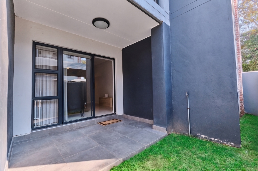 2 Bedroom Property for Sale in Bryanston Gauteng