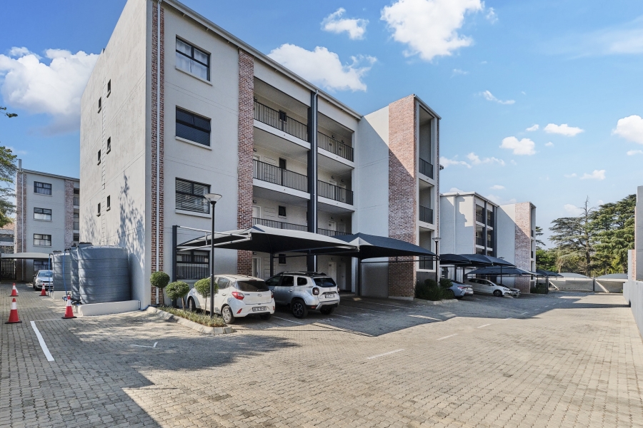 2 Bedroom Property for Sale in Bryanston Gauteng
