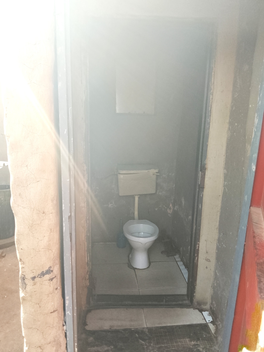 5 Bedroom Property for Sale in Vosloorus Ext 14 Gauteng