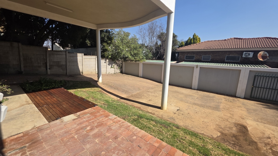2 Bedroom Property for Sale in Lynnwood Gauteng