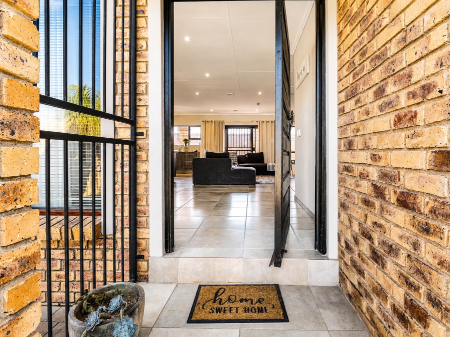3 Bedroom Property for Sale in Terenure Gauteng